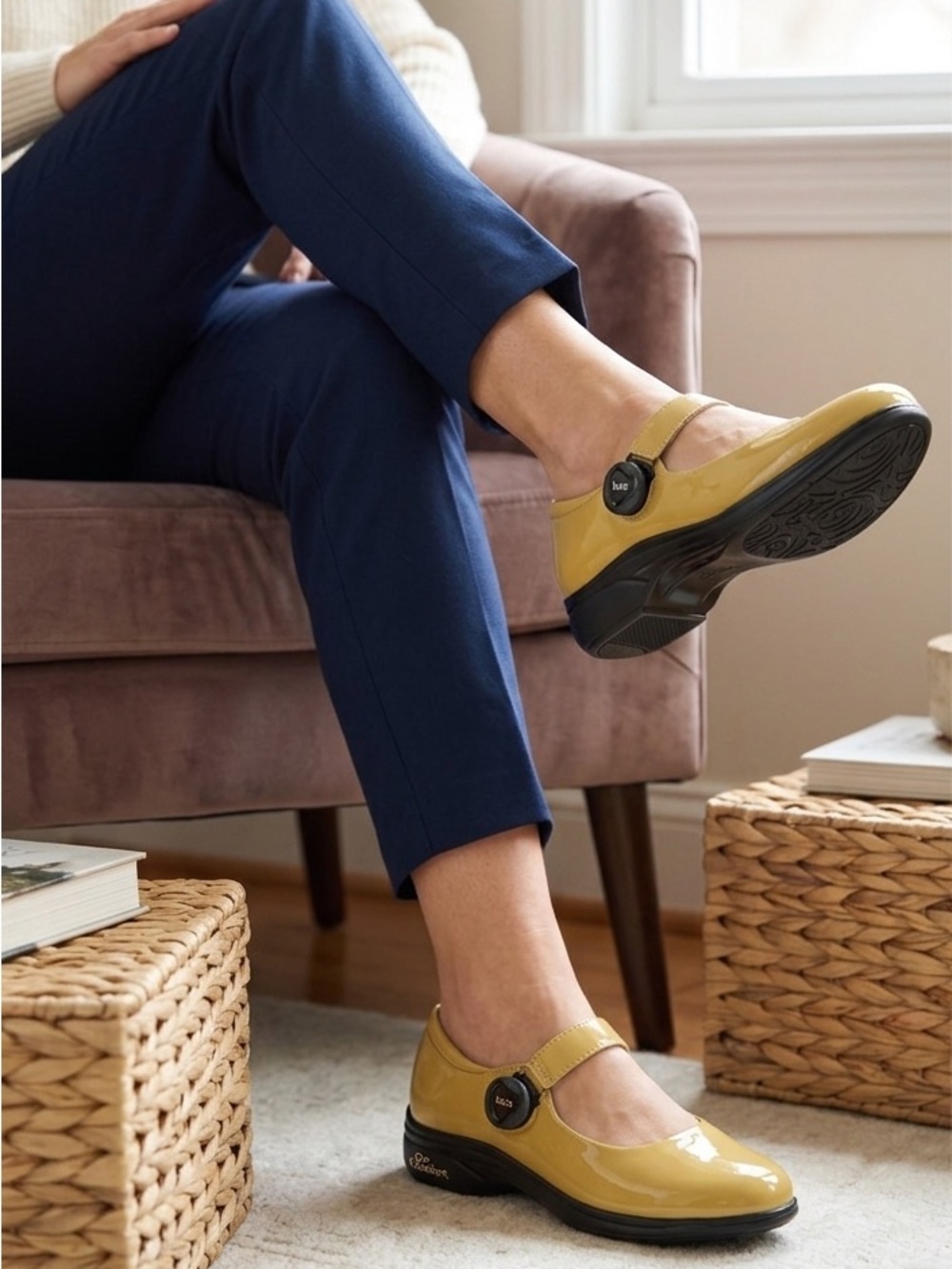 Dr. Comfort Coco Yellow Patent Leather Mary Jane Shoes Dial Closure NWT 7W